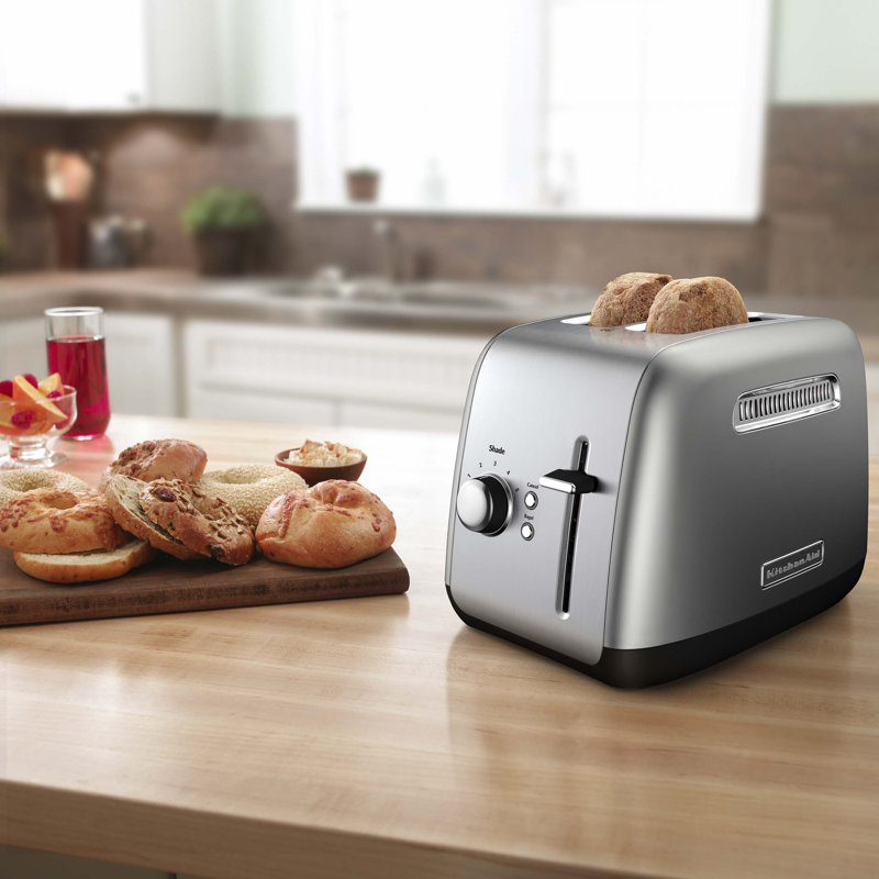 KitchenAid® 2-Slice Toaster with Manual Lift Lever, Contour Silver