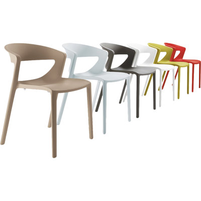 Chaise de salle d'attente en plastique empilable l 20,75 po Kreature Lite