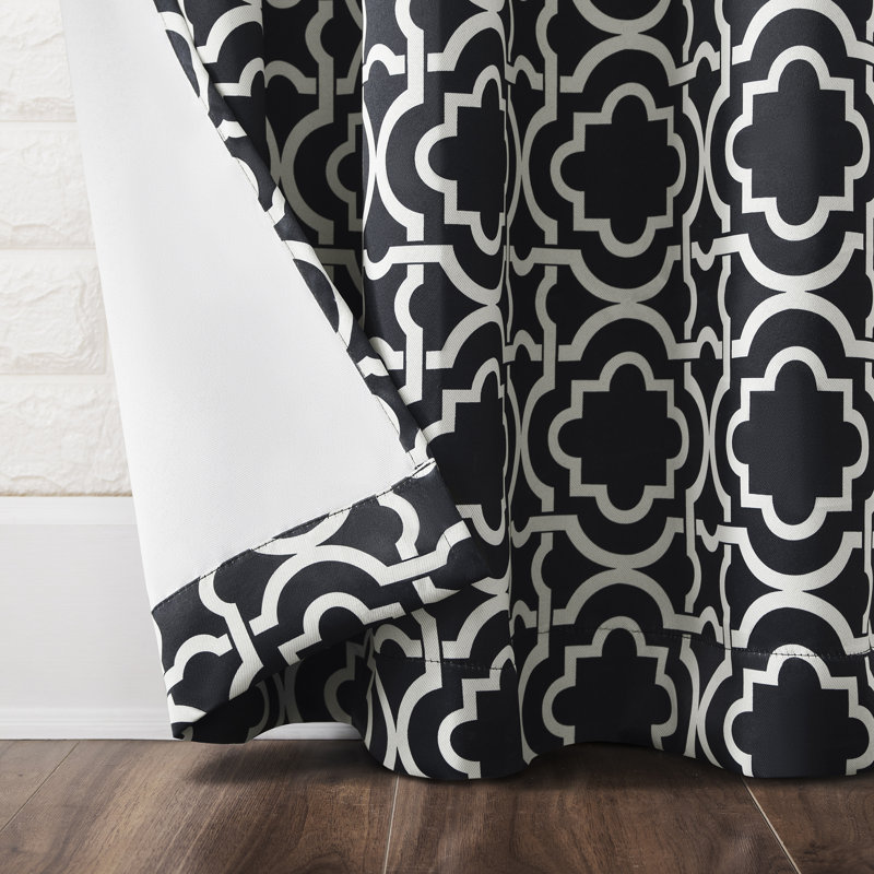 Rideau occultant et isolant en polyester - Basics by Wayfair ™, l 40 po x L 95 po, Noir