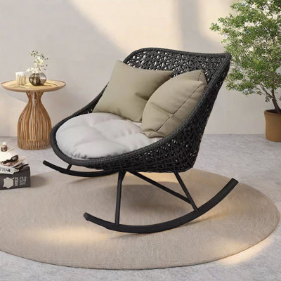 Chaise berçante décontractée simple et moderne