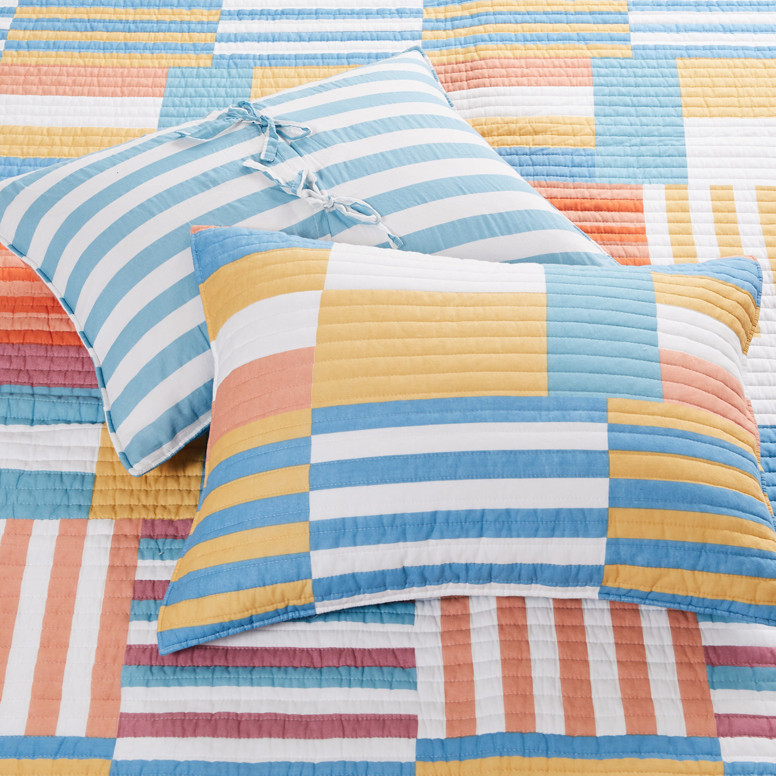 Sol Stripe Cotton Quilt Set, Full / Double Quilt + 2 Standard Shams