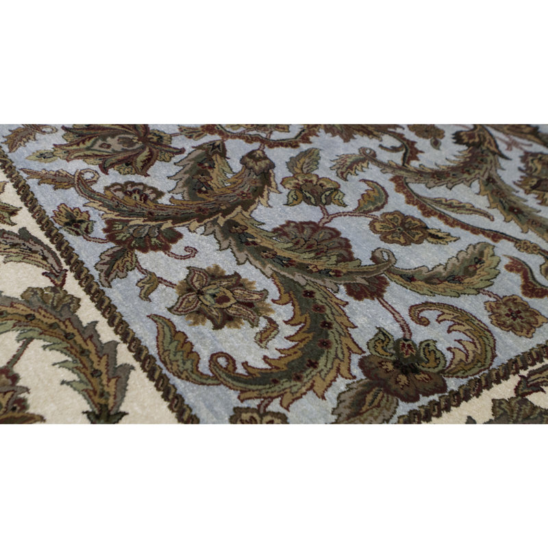 Mountain King Wool Oriental Area Rug