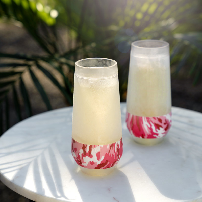 Champagne FREEZE Cooling Cups in Pink Camo