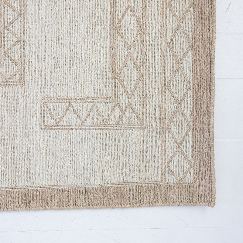 Paloma Hand Knotted Jute / Sisal Geometric Area Rug, Rectangle 8' x 10'