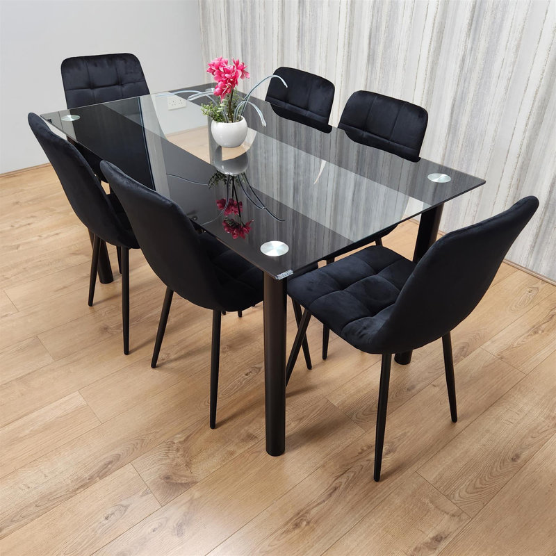 Crumitie 4 - Person Dining Set