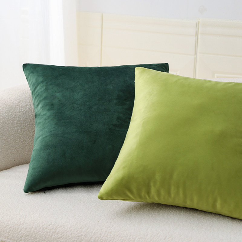 Ensemble de 2 housses de coussin avec inserts New Combo, H 18 po x l 18 po, Vert foncé et vert olive