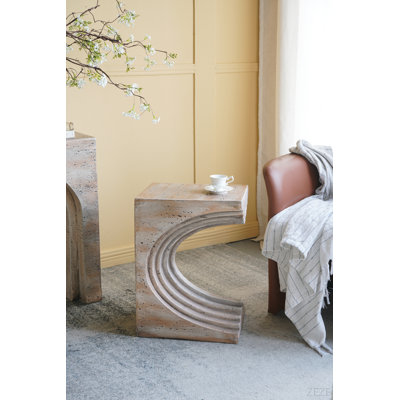 Table d'appoint arquée 16,3 x 12,2 x 22,6 moderne avec finition faux travertin