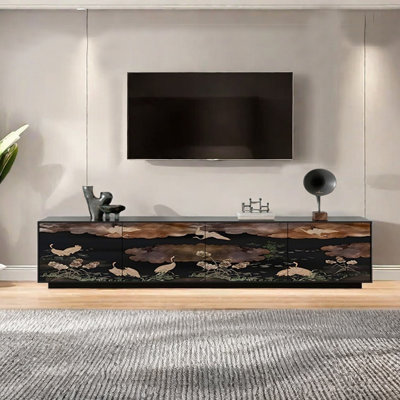 Meuble télé en bois de pin avec beaucoup de rangement