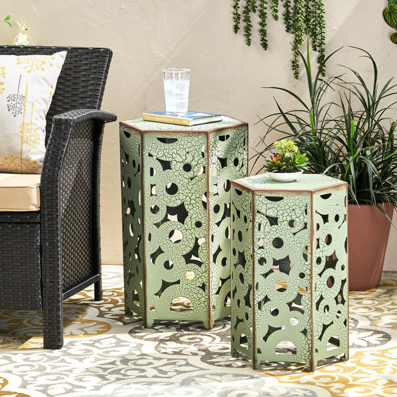 Tables d'appoint en fer forgé, style antique, design complexe, aucun assemblage requis, 32,5 cm (l) x 37 cm (p) x 57 cm (h), 4,48 kg, ensemble de 2 tables avec plateau, 57 cm (h) x 37 cm (p), deux incluses