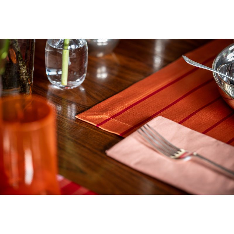 Kutnu Ikat Placemat, Black/White/Gray