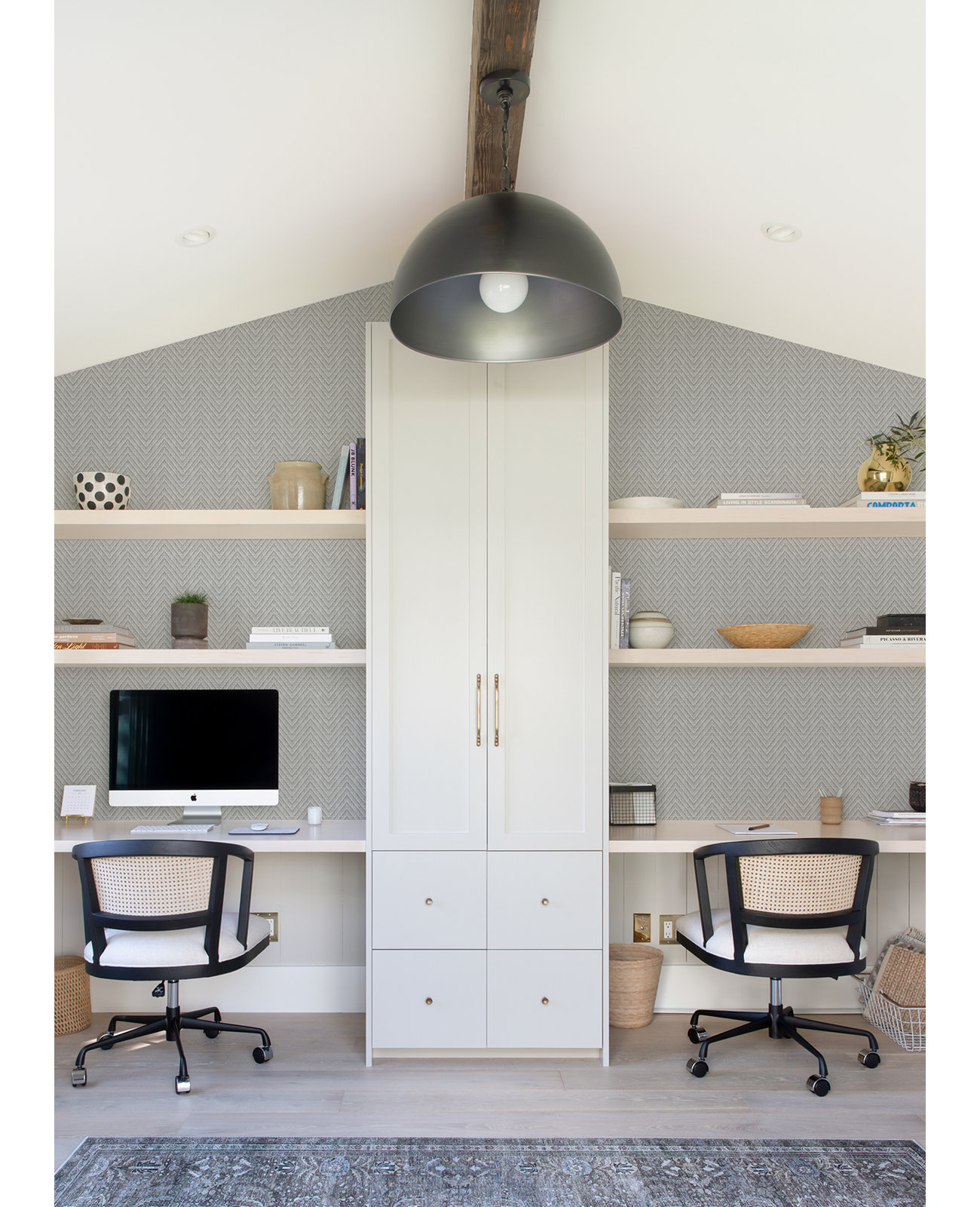 Eris Chevron Wallpaper, Gray