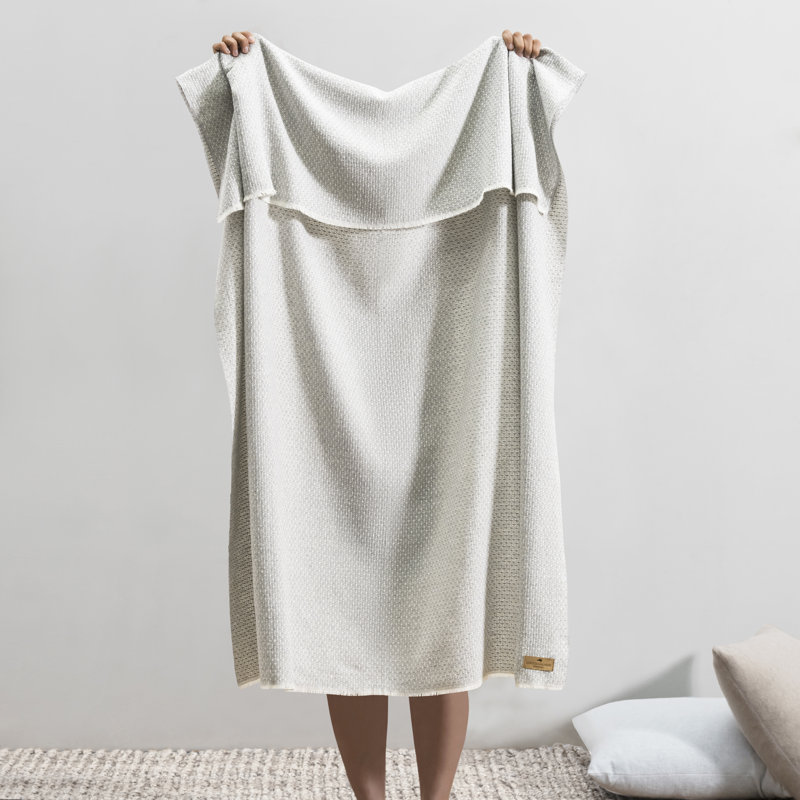 Hudson Valley Throw, Light Gray