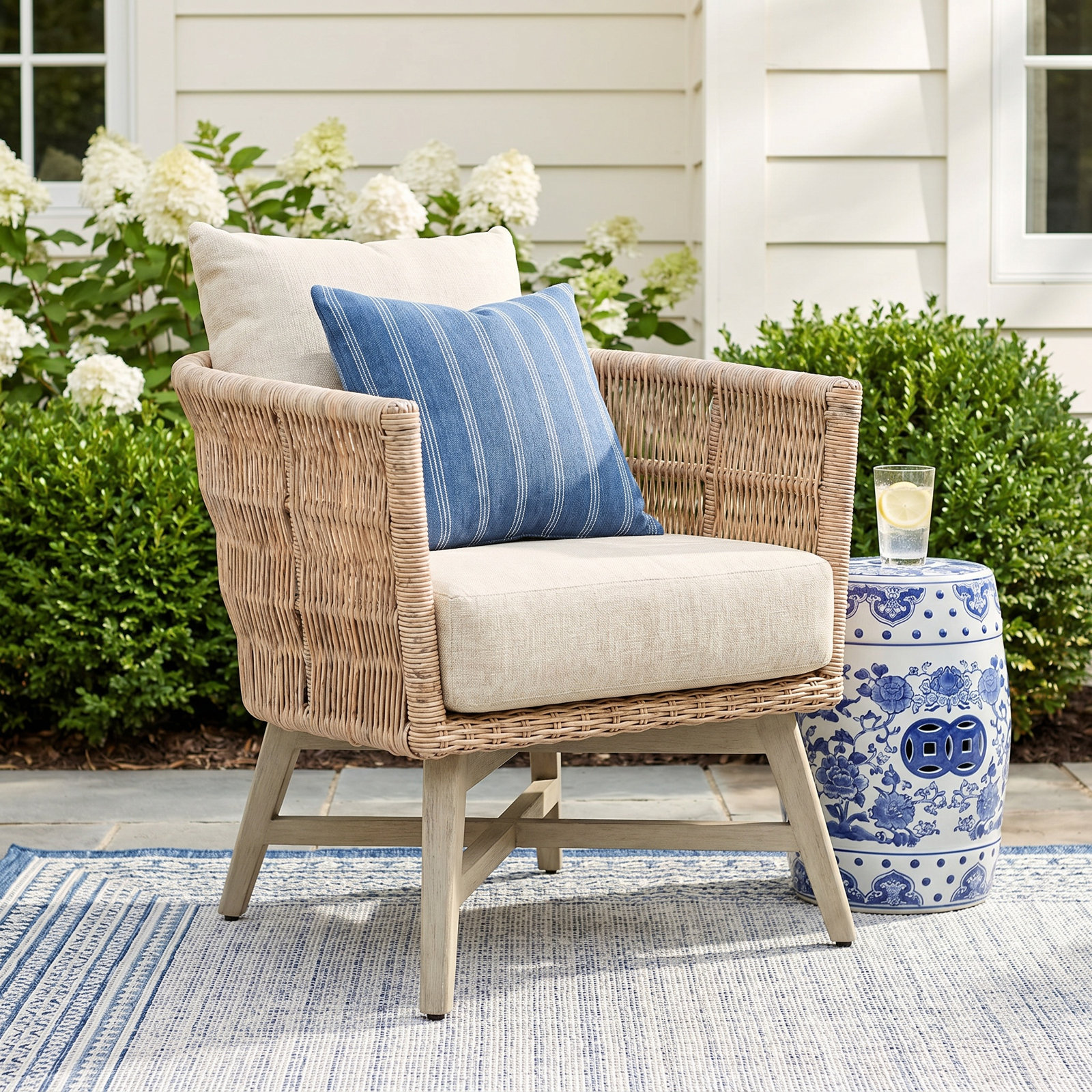 Carlson Mahogany Patio Lounge Chair