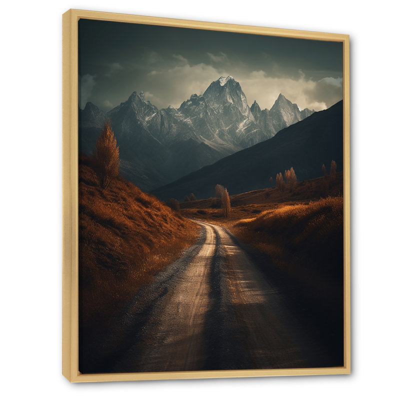 «Mountain Solitude Empty Road To The Top», reproduction sur toile, H 32 po x l 24 po, Cadre naturel flottant