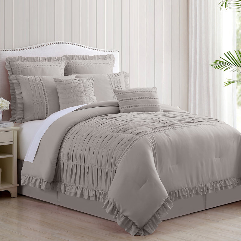 Amrapur Overseas Inc. Modern Threads Antonella 8-Piece Pleated Comforter Set