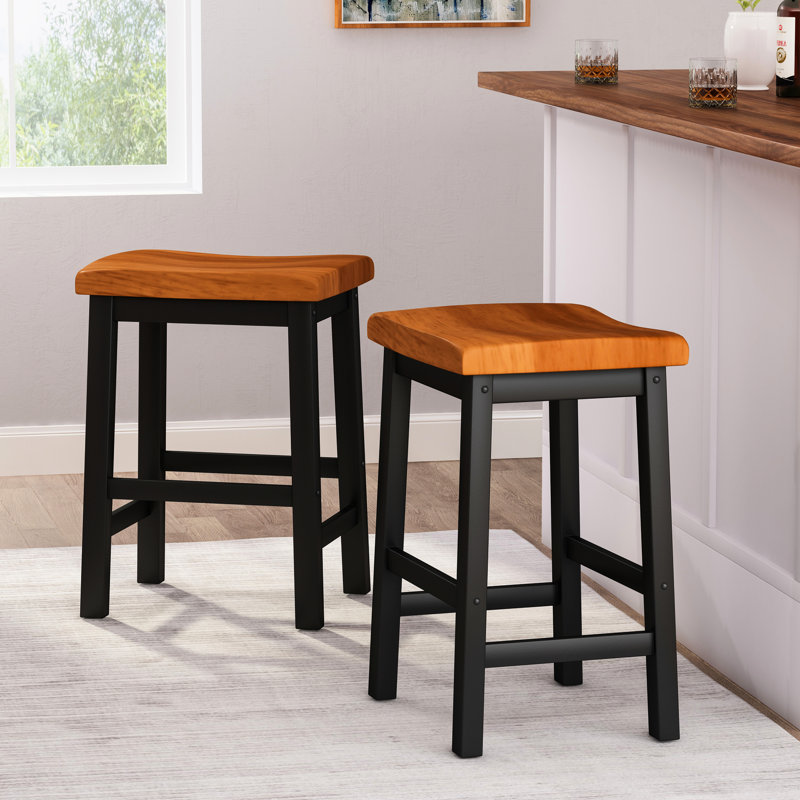 Tabouret en bois 24 po