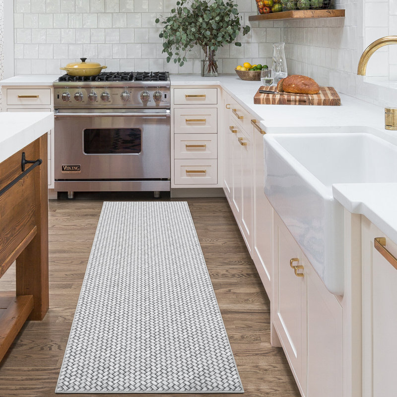 Modern Farmhouse Anti-Slip Area Rug Washable Non-Shedding Braided Print Throw Rug Foldable Low Pile Soft Indoor Accent Rug for Playroom Office Bedroom Living Room