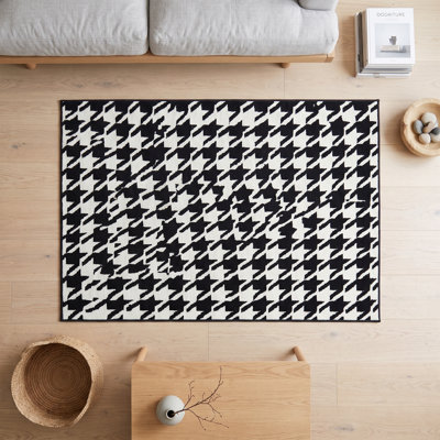 Classic Houndstooth Black and White Area Rug