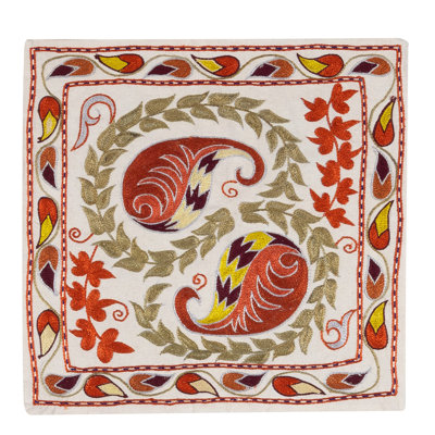 Housse de coussin en soie brodée Suzani. Taie d'oreiller faite à la main. Housse de coussin décoratif. 16 x 17 po