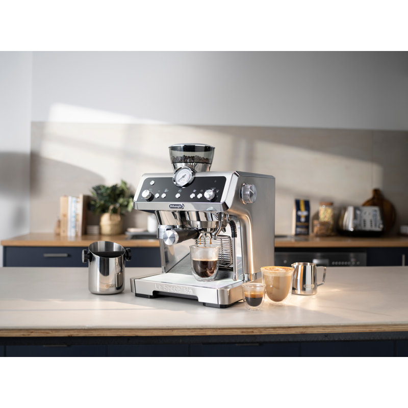De'Longhi La Specialista Espresso Machine with Sensor Grinder, Advanced Latte System & Hot Water Spout, Chrome