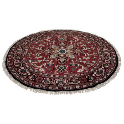 Kasondra Oriental Area Rug in Red