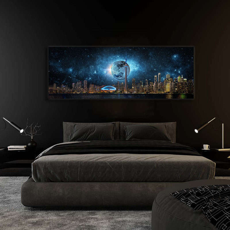Toronto Skyline Moon - imprimé, Toile tendue, H 25 po x l 73 po x P 3 po