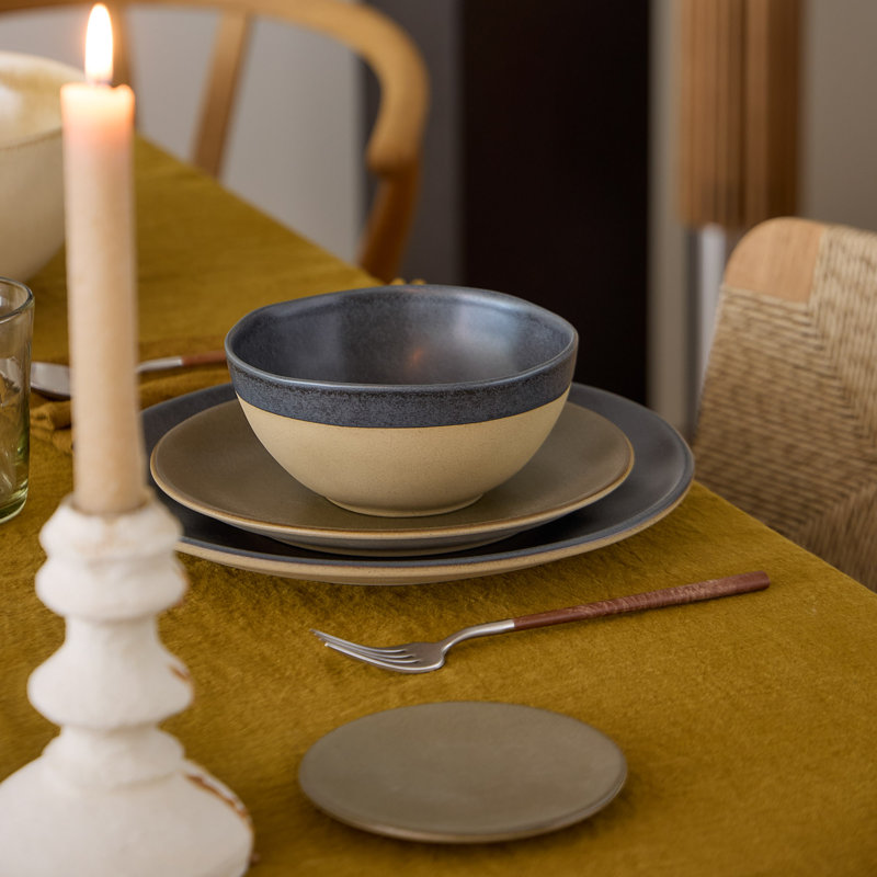 Arenito Handmade Eco Gres Amarela Salad/Dessert Plate, Charcoal Gray