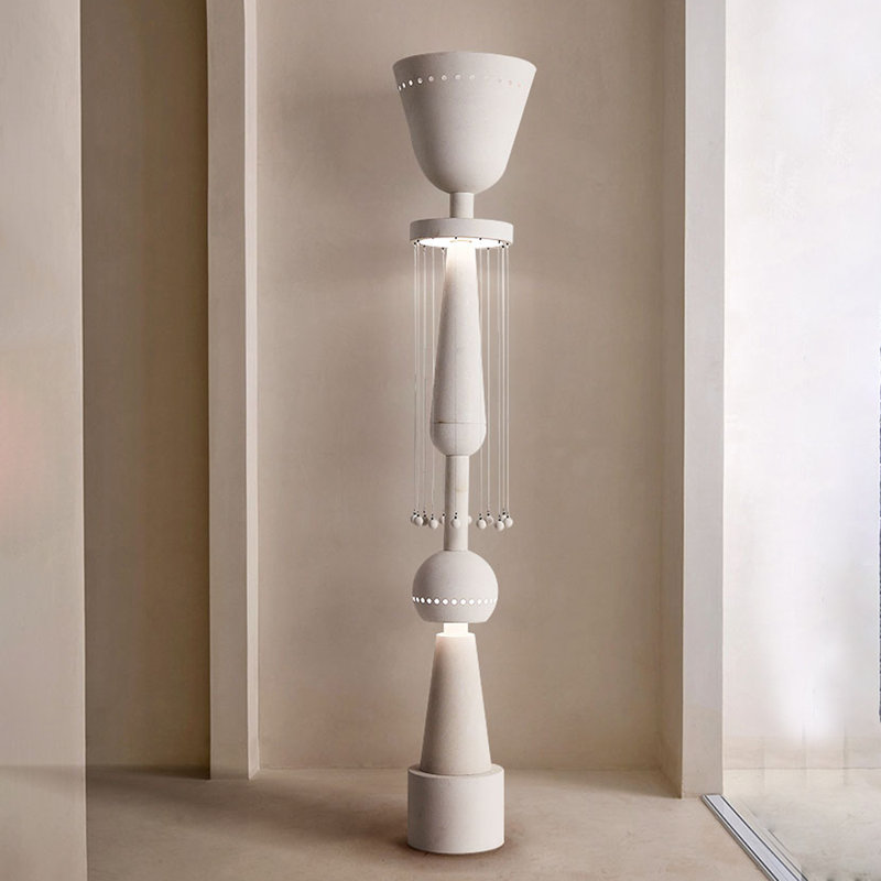 Lampes sur pied en métal blanc