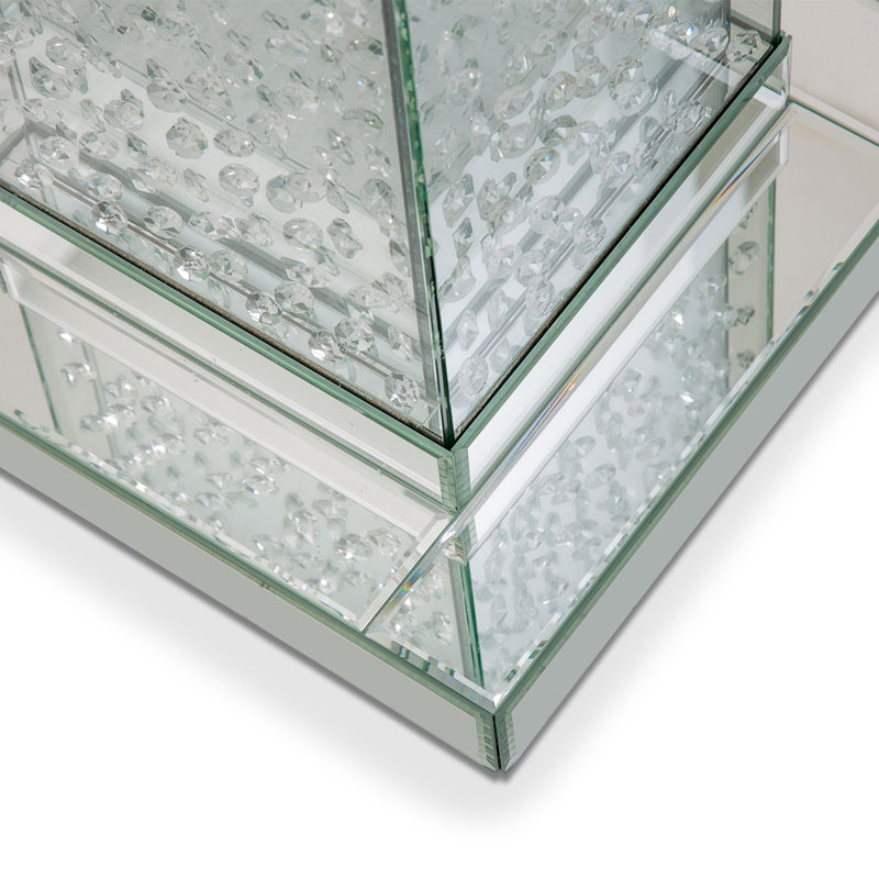 Table de bout Montreal, Argent