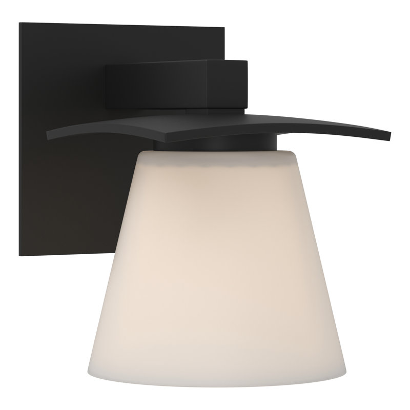 Wren 1 - Light Armed Sconce, Black