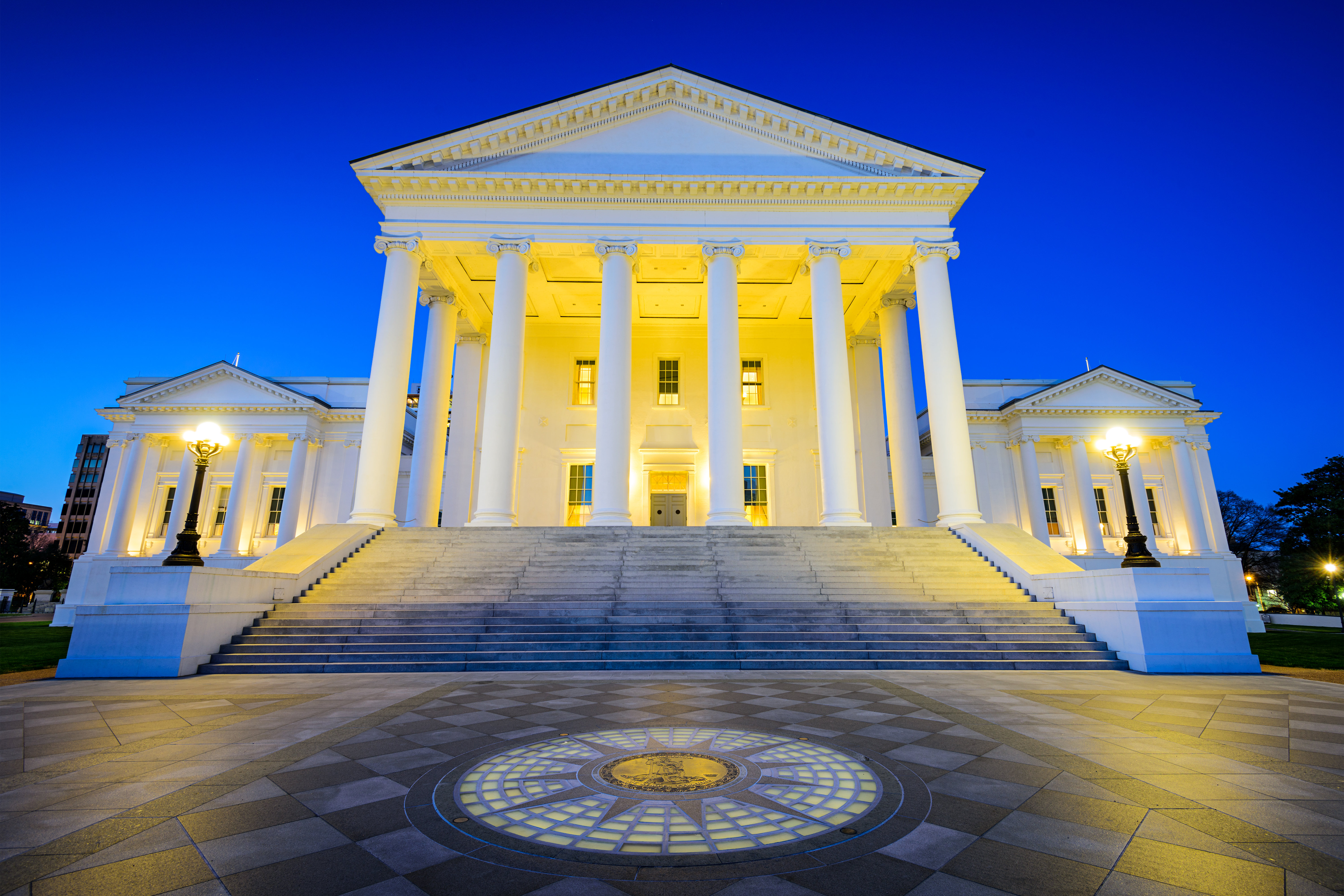 Ie State 17 Stories Virginia State Capitol by Seanpavonephoto - Wrapped Canvas ...