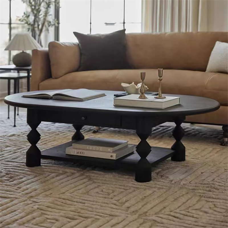 Table basse American, Noir, noir, noir, noir