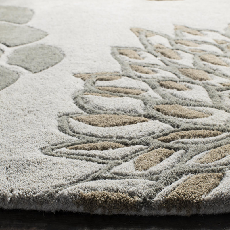 Soho Hand Tufted Wool Floral Rug, Round 8'