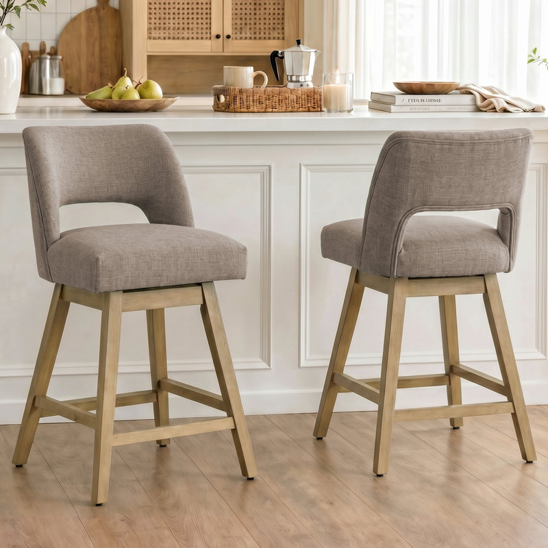 Tabourets de bar pivotants à 360 ° Bisto avec structure en bois massif , Polyester brun, Finition en chêne clair