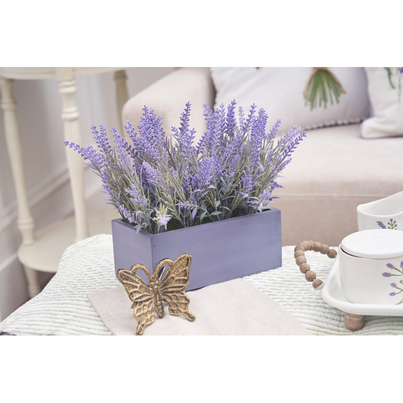 Lavender Fields Reversible Scallop Quilt Table Runner