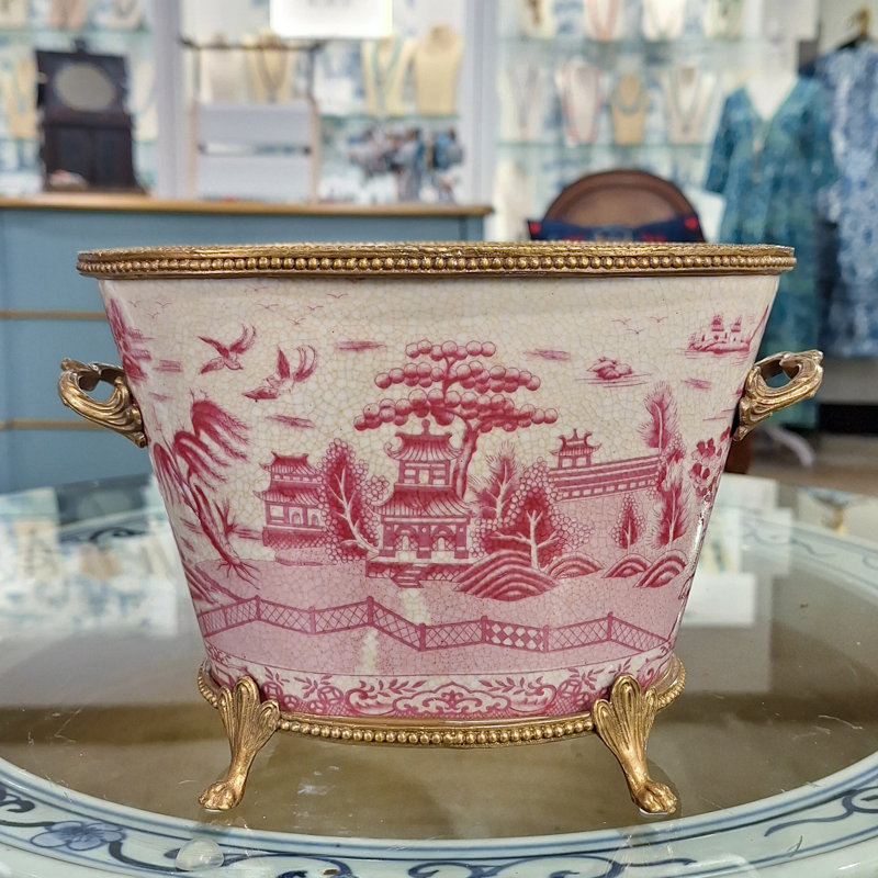 Pot de fleurs en céramique fait à la main