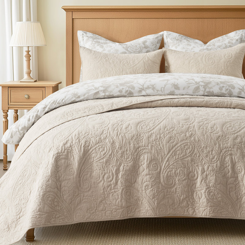 Paisley 100% Cotton Quilt Set 3 Pieces, King Quilt + 2 King Shams, Flax Beige