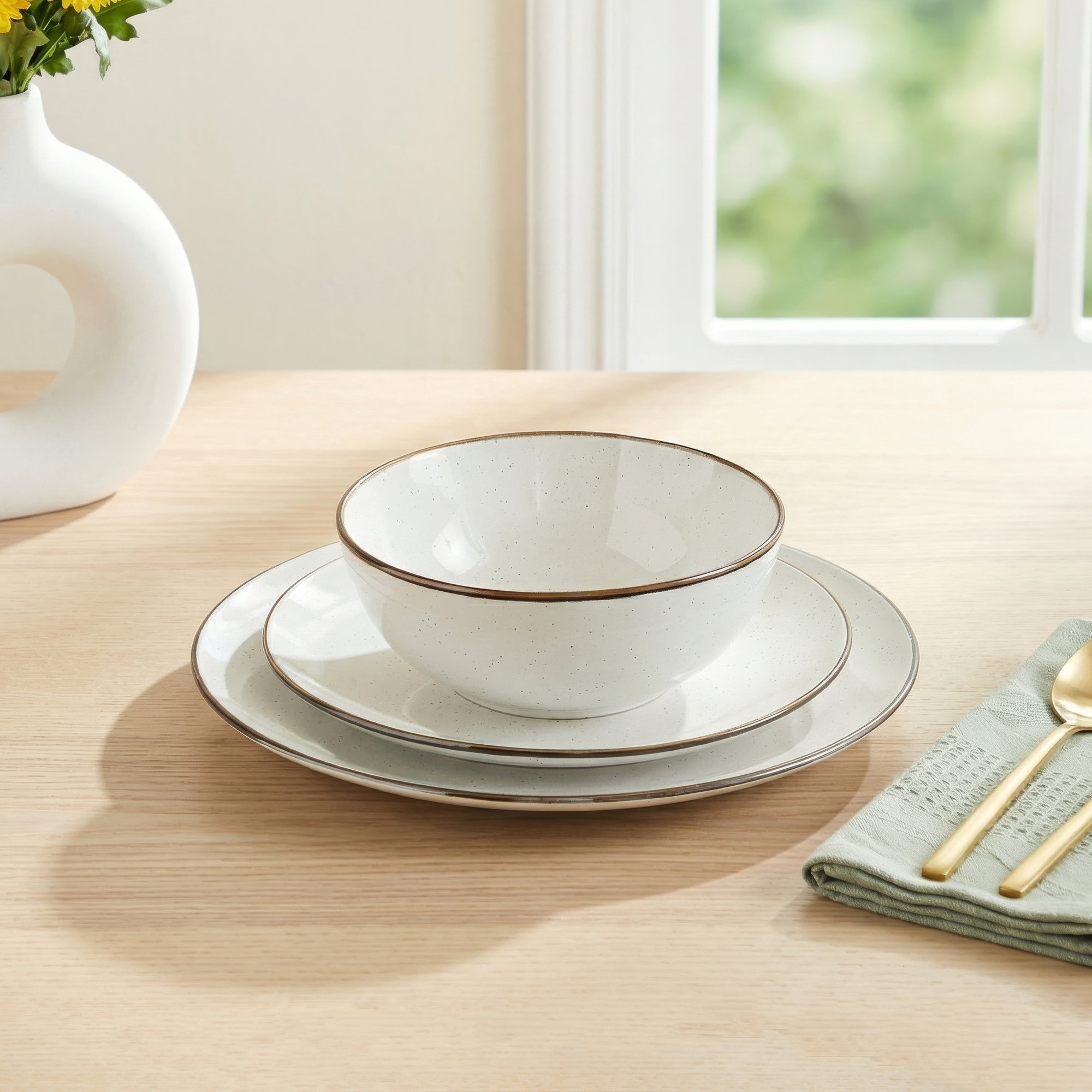  Sesame 12 Piece Stoneware Dinnerware Set, Service for 4, Cream