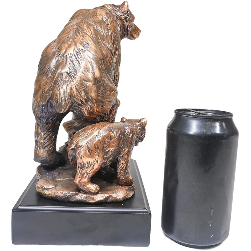 Mosley Animals Figurines & Sculptures