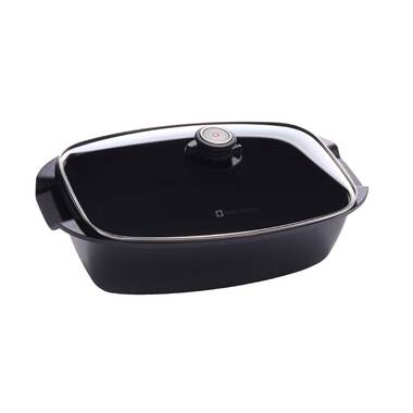 Viking 3-in-1 8.6 Quart Die Cast Oval Roaster with Glass Basting Lid