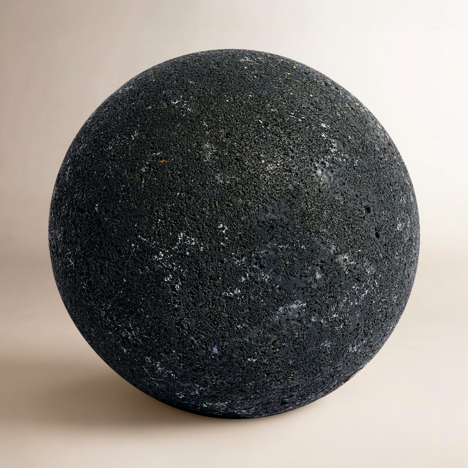 Rocci Sculpture, 5.9" H x 5.9" W x 5.9" D