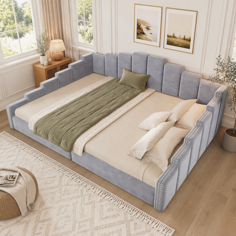 Lit plateforme tapissier avec garniture cloutée, Grey