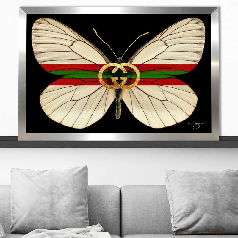 «Gucci Butterfly (Horizontal)» par By Jodi - impression, Impression encadrée, H 21,5 po x l 27,5 po, Argent argent