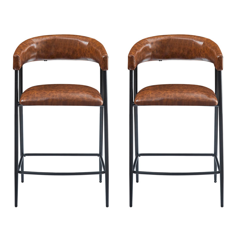 Tabourets en cuir luxueux avec structure en fer robuste pour des espaces polyvalents