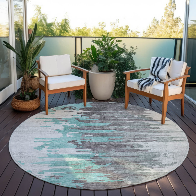 Tapis Emblyn, Round 8'