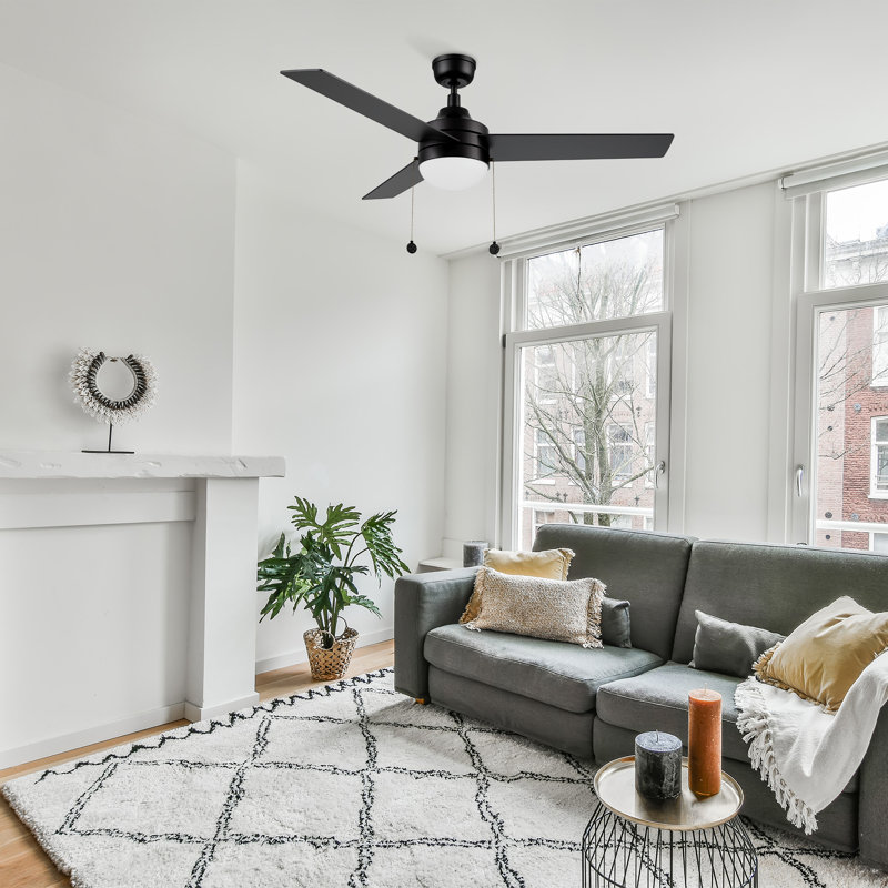 Ventilateur de plafond 52 po à chaîne CC avec 3 lumières réversibles avec tige DEL