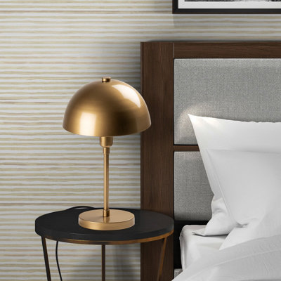 Lampe de table glamour, corps en métal doré, 7,9 x 7,9 x 13,8 pouces | Douille E14, 40 W maximum, interrupteur marche / arrêt sur câble 78,7 po | Éclairage élégant pour la décoration intérieure, la chambre à coucher et le salon, classé IP20, élégant et fonctionnel