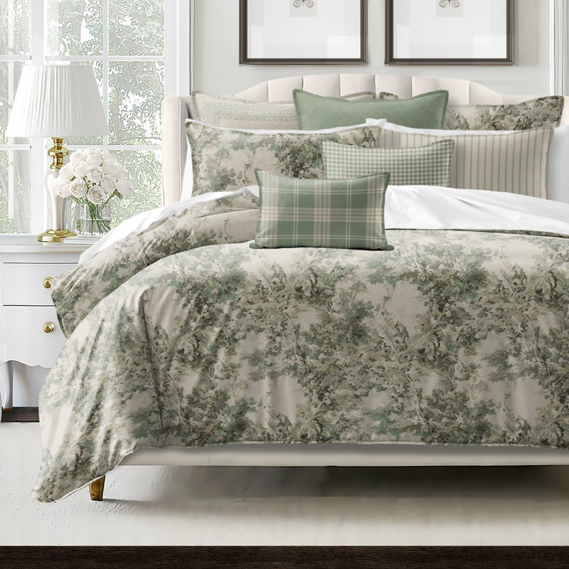Dolce  Spring Green Cotton Duvet Cover Set  8 Piece, Full Duvet Cover + 7 Additional Pieces