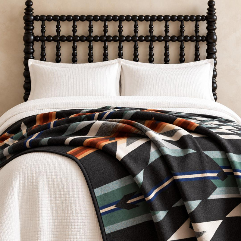 Pendleton Wyeth Trail Oxford Blanket, Queen