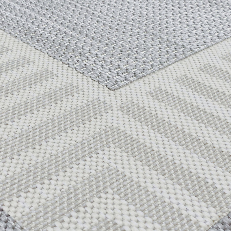 Benu Indoor / Outdoor Rug, Round 5'3"